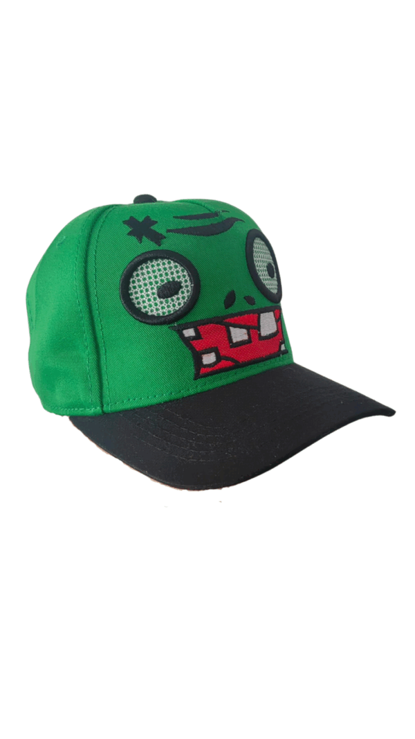 Gorra para niños con bordado de tu personaje favorito.