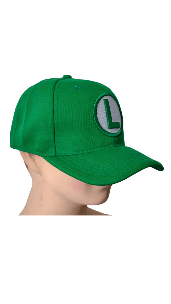 Gorra para niños con bordado de tu personaje favorito.